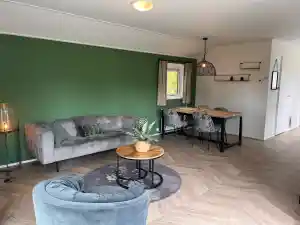 schoonmaakbedrijf_tilburg_Frisoraschoon_2.jpg