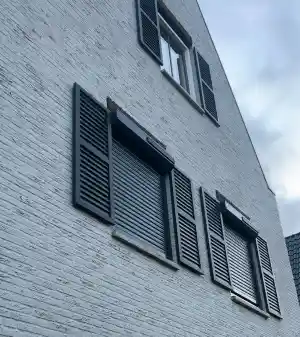 Solar Antraciet rolluiken.jpg