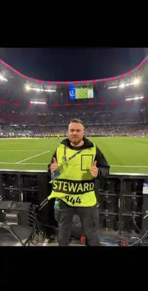     Auftrag in der Allianz Arena – direkt am Spielfeldrand ⚽.jpg
