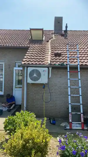 schoorsteenveger_heerewaarden_De_Hertog_Schoorsteentechniek_B.V._6.jpg