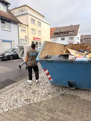 entrumpelung_malsch-kreis-karlsruhe_TISO_INDUSTRIE_UND_GEBÄUDEMANAGEMENT__4.jpg