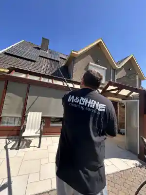 Reiniging zonnepanelen Waregem.jpg