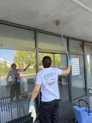reinigungsfirma_offenburg_OptiSHINE_Service_4.jpg