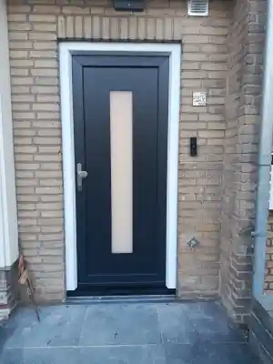 Voordeur.jpg