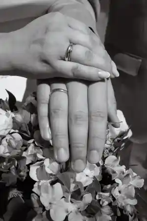 hochzeitsfotograf_gunningen_Herzglanz_Fotografie_5.jpg