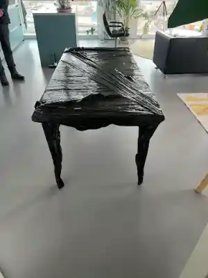 Tafel bezorgd naar Breda .jpg