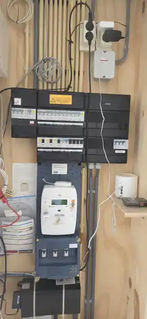 elektricien_dronten_Michielsen_bedrijfsdiensten_6.jpg