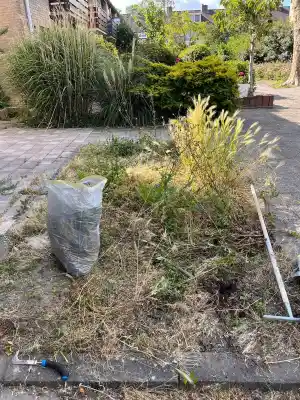 stratenmaker_krommenie_Tuinie_3.jpg