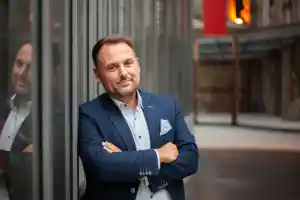 immobilienmakler_hamburg-stellingen_novos._Real_Estate_GmbH_3.jpg