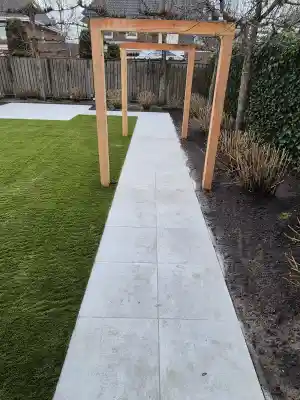 hovenier_bakel_Van_Rooij_Tuinprojecten_2.jpg