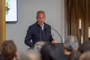 uitvaartverzorger_amsterdam_Uitvaart_met_Bas_3.jpg