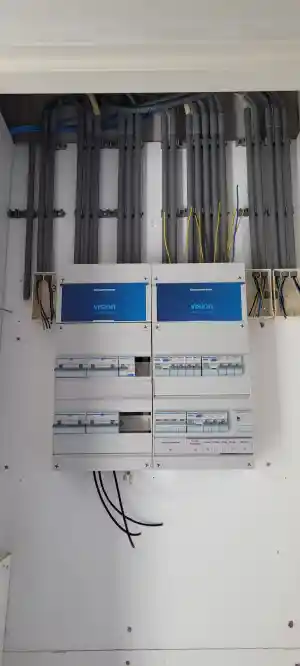 elektricien_lemelerveld_RMK_Elektrotechniek_3.jpg
