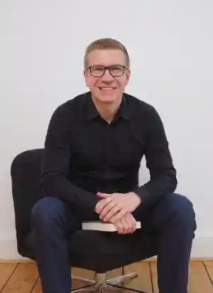 immobilienmakler_d%C3%BCsseldorf_Fritz_&_von_Laffert_GmbH_4.jpg