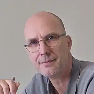 Patrick Schreurs Counseling.jpg