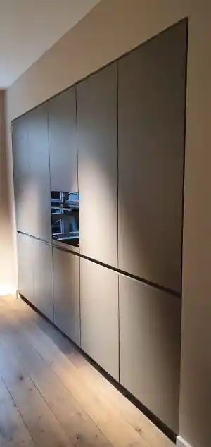 vloerlegger_amsterdam_VL_keukens,_meubilair_&_vloeren_6.jpg