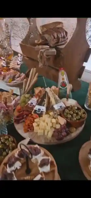 catering_bemmel_Two_in_one_food_and_Clean_service_7.jpg