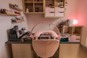 K-reative Nails.jpg