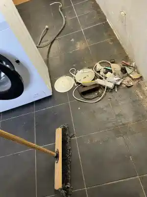 reinigungsfirma_wassenberg_Golsteijn_gebäudereinigung_5.jpg
