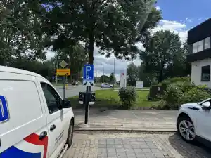 Zakelijke laadinfra.jpg