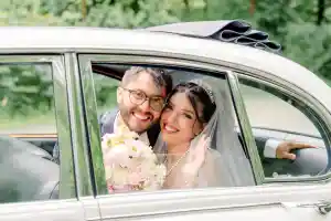 freie-redner_glattbach_YOUR_MOMENT_Weddings_-_Hochzeitsplanung_&_Freie_Trauung_-_Hochzeitsplanerin_&_Freie_Rednerin_Sandra_Sauer_2.jpg