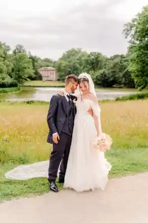 freie-redner_glattbach_YOUR_MOMENT_Weddings_-_Hochzeitsplanung_&_Freie_Trauung_-_Hochzeitsplanerin_&_Freie_Rednerin_Sandra_Sauer_3.jpg