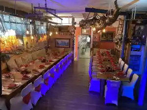 Country Party! .jpg