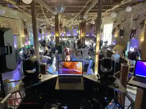 Eine Hochzeit wie im Märchen – DJ am Schloss.jpg