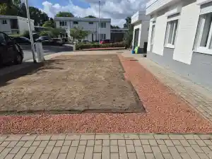 tuinaanleg-en-tuinonderhoud_peer_Tuinonderhoud_en_klussen_moors_peter_2.jpg
