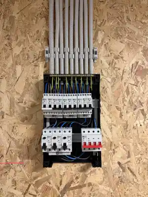 elektricien_amersfoort_H.bas_elektrotechniek__6.jpg