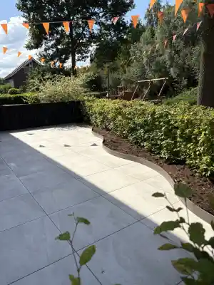 stratenmaker_veenendaal_Poelwijk_Bestrating_en_Tuinaanleg_2.jpg