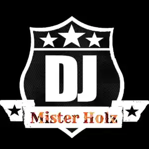 dj_sustrum_DJ_Mr_Holz__2.jpg