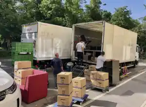 Entrümpelung, Entsorgen und Reinigung .jpg