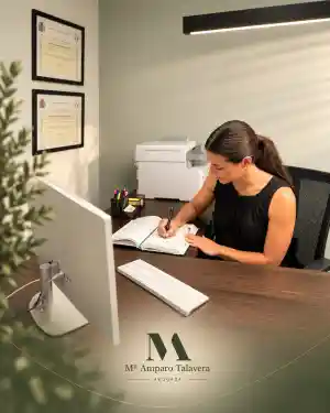 abogado_algemesi_MATalavera_Abogados:_Mª_Amparo_Talavera_2.jpg