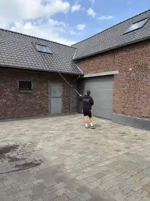 glazenwasser_haaltert-denderhoutem_ZG-Cleaning_3.jpg