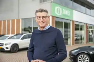 portret voor Elsevier - in opdracht van JAMES Autoservice.jpg