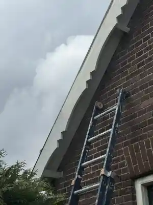 Restauratie klassieke daklijst. .jpg