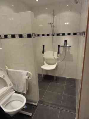 badkamer-renovatie_papendrecht_Bouw_&_Aannemingsbedrijf_Hooikaas_B.V._4.jpg