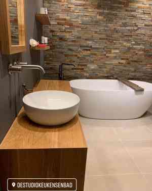 badkamer-renovatie_den-haag_De_studio_keukens_&_bad_(The_studio_kitchen_&_bath)_2.jpg