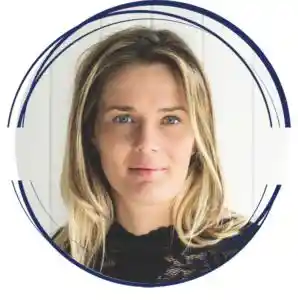 By Desley uitvaarten (RU).jpg