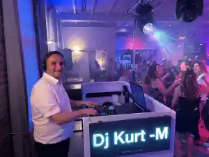 webdesign_buggenhout_Dj_kurt-M_6.jpg