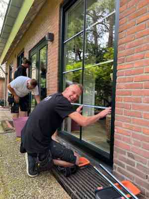 Kunststof kozijnen monumentengroen, in Berg en Bos.jpg