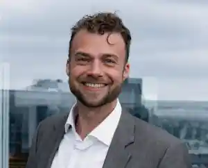 "Aan de Maas Makelaardij - Aankoopmakelaar & Verkoopmakelaar Rotterdam en Omstreken".jpg