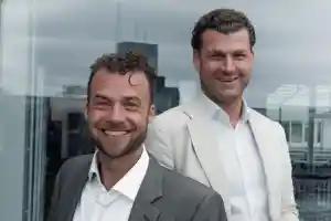 makelaar_rotterdam_"Aan_de_Maas_Makelaardij_-_Aankoopmakelaar_&_Verkoopmakelaar_Rotterdam_en_Omstreken"_3.jpg