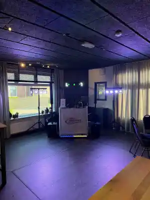 dj_arnhem_Van_der_Werff_Party_&_Events_2.jpg