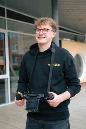videograf_h%C3%B6rstel_FRAMESIGN__6.jpg