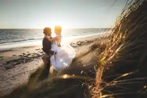 hochzeitsfotograf_k%C3%B6ln_Team_Schnurrbart_Hochzeitsreportagen_&_Hochzeitfilme_-_Emotional._Lebendig._Ungestellt._4.jpg