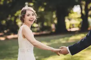 hochzeitsfotograf_k%C3%B6ln_Team_Schnurrbart_Hochzeitsreportagen_&_Hochzeitfilme_-_Emotional._Lebendig._Ungestellt._7.jpg