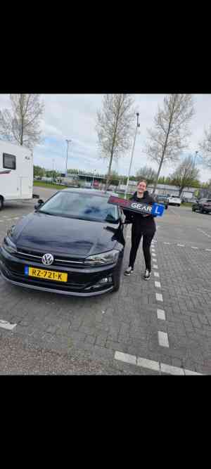 rijschool_zaandam_Rijschool_First_Gear_4.jpg