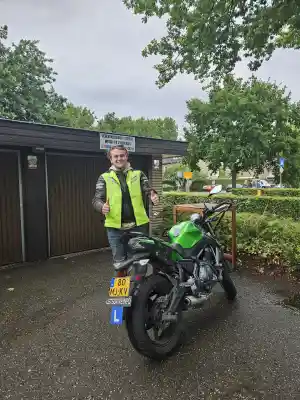 rijschool_naarden_Verkeersschool_Let's_Drive_5.jpg