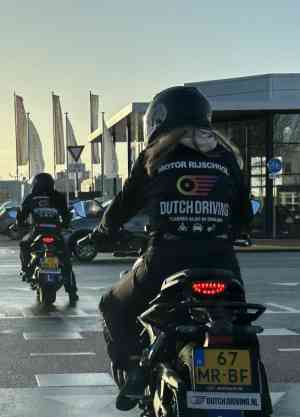 rijschool_haarlem_Autorijschool_Dutch_Driving_4.jpg